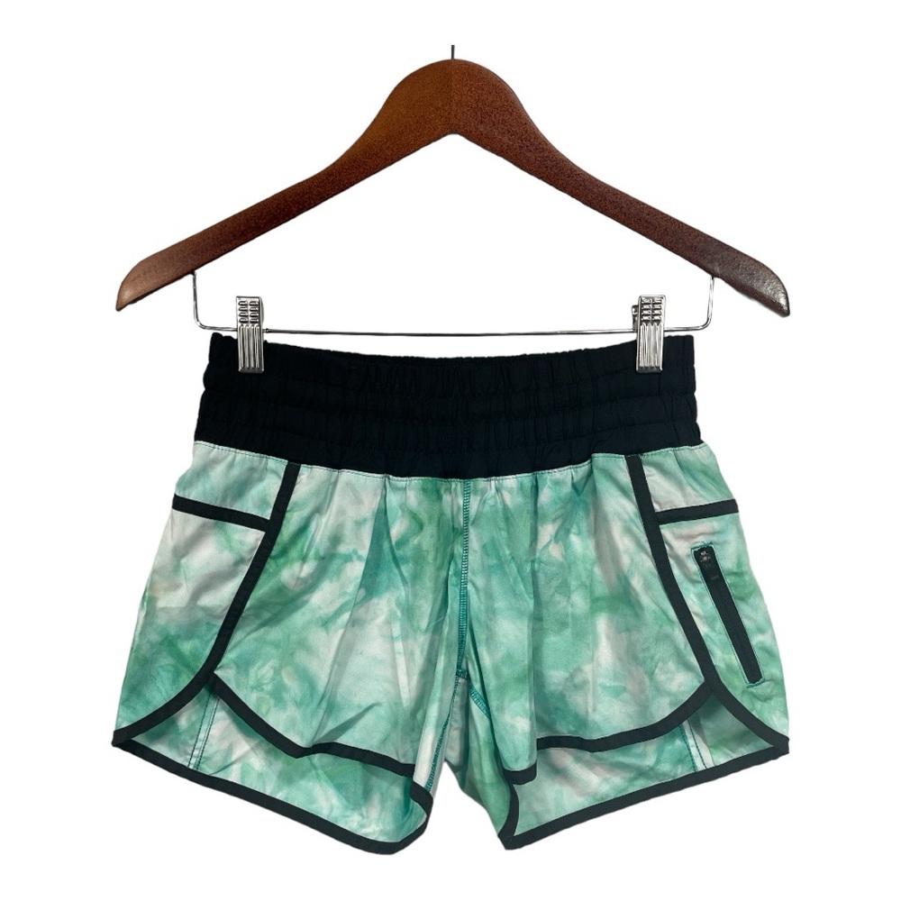Lululemon Tracker Shorts Spray Dye Green and White, Size 6